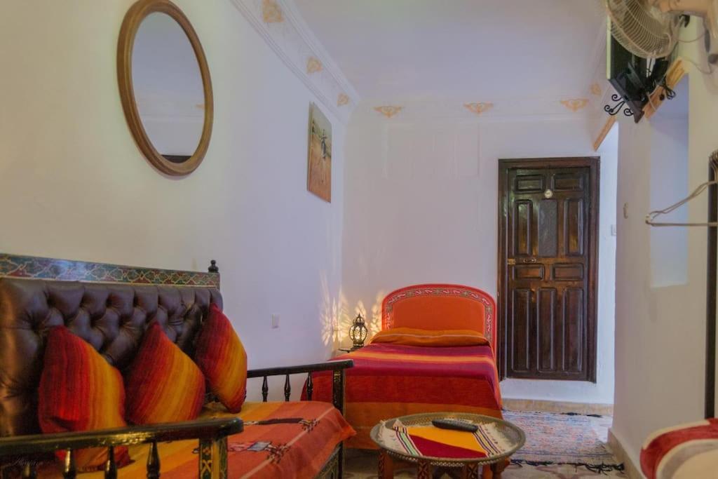 Riad Chourafa Chefchaouen Esterno foto